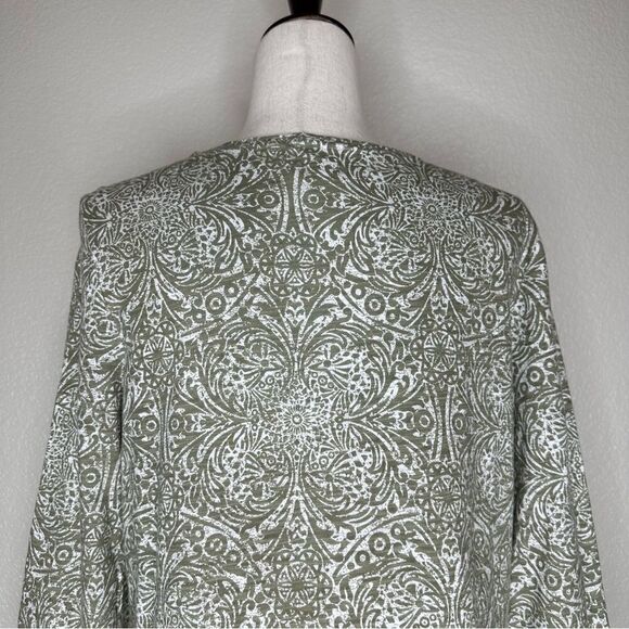Chico’s Green Boho White Ethnic Print Tasseled 3/4 Sleeves Top - Picture 7 of 13